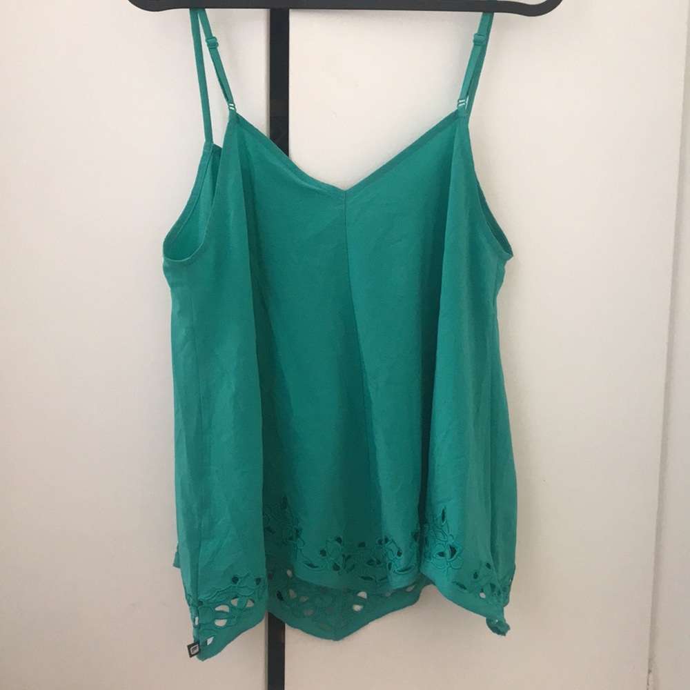Fabletics Tank - Picture 3 of 3